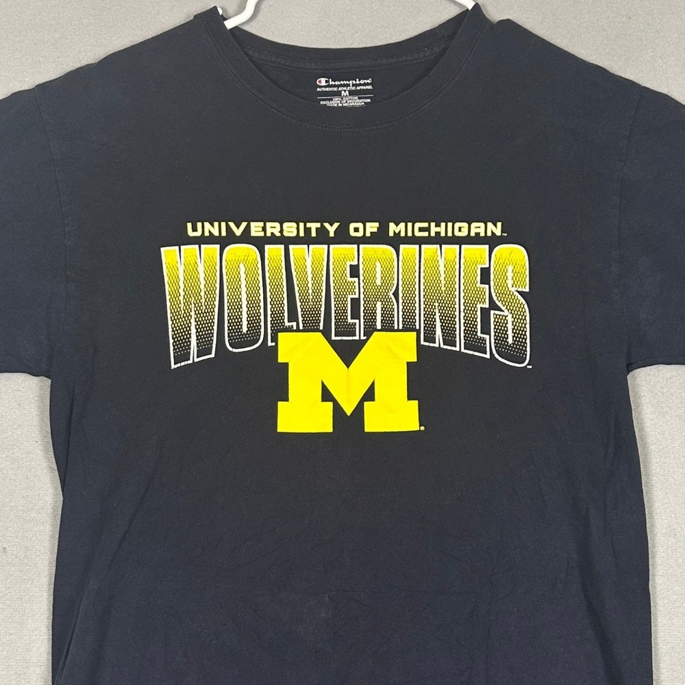 Michigan Wolverines Champion T-Shirt Mens Medium Navy Blue NCAA Short Sleeve Tee
